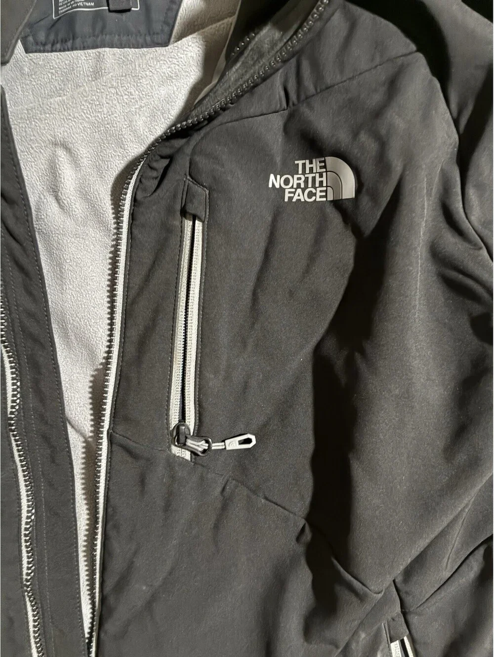 The North Face Men’s Large Black Softshell Jacket Full Zip Fleece Lined Outdoor